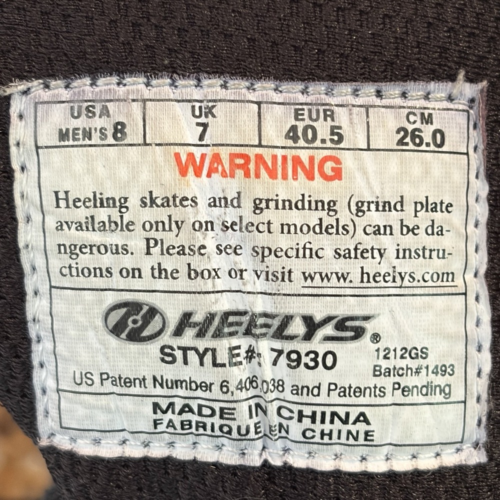 Size 8 VTG Y2K‎ Heelys Plush 7930 Black Suede Red Stitching Sneakers - Picture 8 of 8